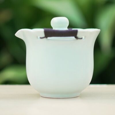 Teaware Red Blossom Tea Xu De Jia | Ru Kiln String Server